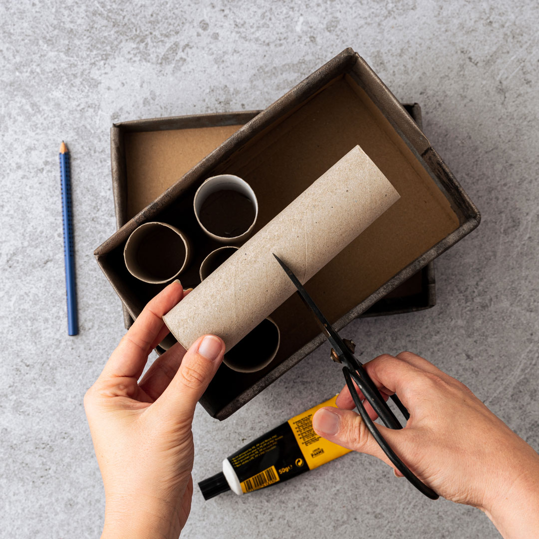 DIY – Schritt 7: Papierrollen kürzen
