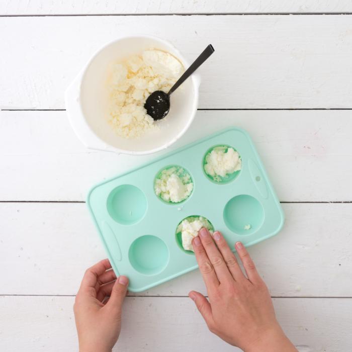 Festes Shampoo selbst machen | HUK-COBURG